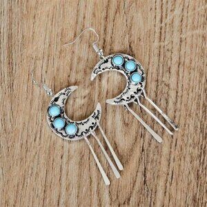 Moon drop earrings N1068